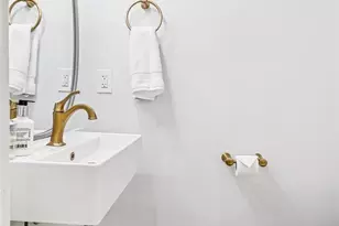 54 Cornhill St, Annapolis, MD 21401 - Photo 29