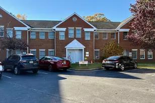 1831 Forest Dr, Annapolis, MD 21401 - Photo 1