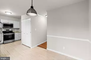 314 Woodleaf Ct, Glen Burnie, MD 21061 - Photo 11