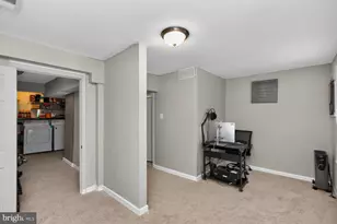 1847 Hawk Ct, Severn, MD 21144 - Photo 23