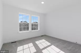 5724 Howard Dr, Glen Burnie, MD 21060 - Photo 47