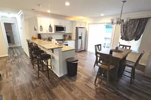 809 Duvall Hwy, Pasadena, MD 21122 - Photo 9