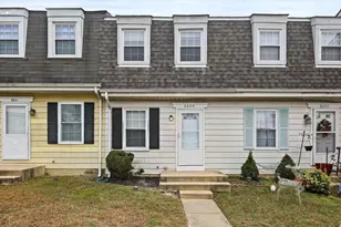 8209 Stewarton Ct, Severn, MD 21144 - Photo 3