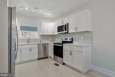 267 Lake Riviera Road, Pasadena, MD 21122 - Photo 3