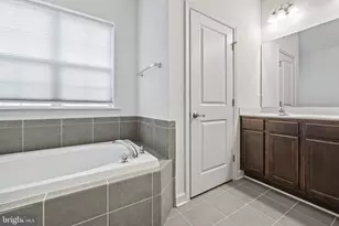 311 Black Sky Ln, Pasadena, MD 21122 - Photo 17