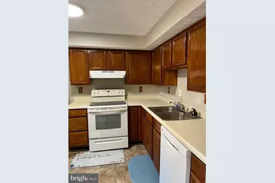 3617 Laurel View Court Court, Laurel, MD 20724 - Photo 9