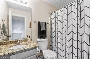 627 Tripp Creek Ct, Annapolis, MD 21401 - Photo 31