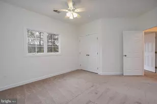 355 Southport Dr, Edgewater, MD 21037 - Photo 37