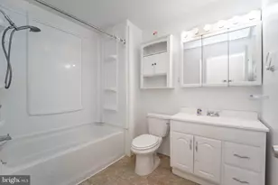 201 Nina Ct, Glen Burnie, MD 21060 - Photo 29