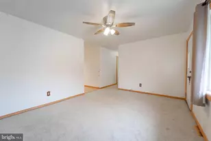 201 Nina Ct, Glen Burnie, MD 21060 - Photo 5