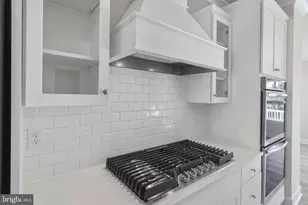 6822 Winterhill Ln, Glen Burnie, MD 21060 - Photo 27