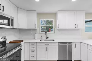 1035 6th St, Glen Burnie, MD 21060 - Photo 31