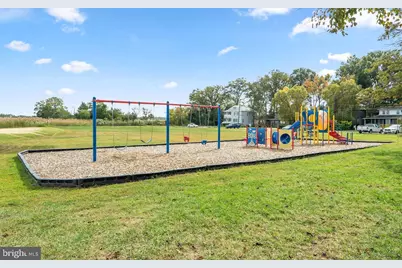 823 Selby Boulevard, Edgewater, MD 21037 - Photo 35