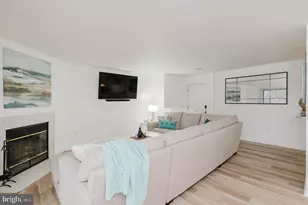 208 Spring Maiden Ct, Glen Burnie, MD 21060 - Photo 11