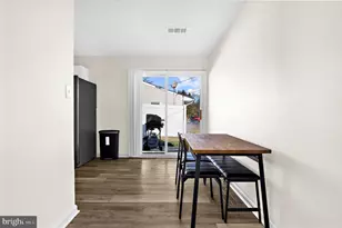 2 Woods Ave, Glen Burnie, MD 21061 - Photo 9