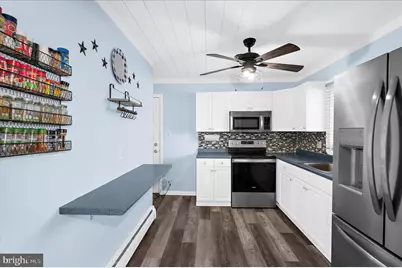 8407 Bodkin Avenue, Pasadena, MD 21122 - Photo 13