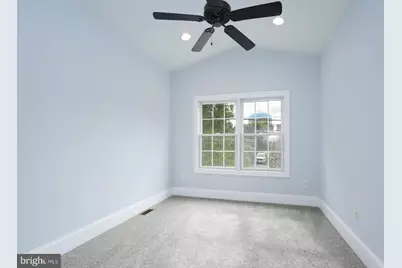 304 S Camp Meade Road S, Linthicum Heights, MD 21090 - Photo 23