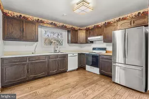 724 Doages Dr, Millersville, MD 21108 - Photo 3