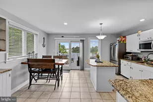 7580 Beach Dr, Pasadena, MD 21122 - Photo 11