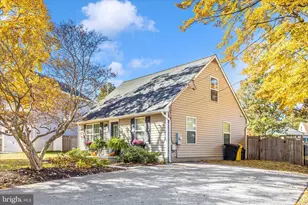 817 Barrett Ave, Arnold, MD 21012 - Photo 17