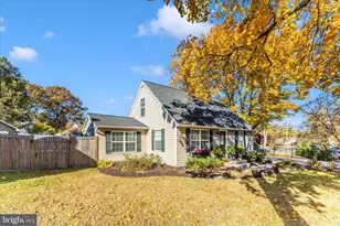 817 Barrett Ave, Arnold, MD 21012 - Photo 15