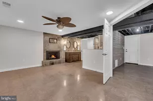 151 Long Point Ct, Pasadena, MD 21122 - Photo 33