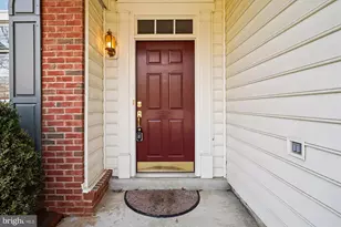 328 Colony Point Pl, Edgewater, MD 21037 - Photo 9