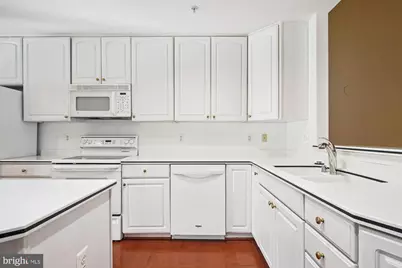 328 Colony Point Place, Edgewater, MD 21037 - Photo 19