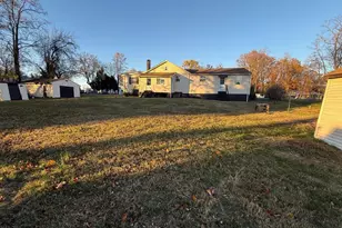 7655 Turnbrook Dr, Glen Burnie, MD 21060 - Photo 5