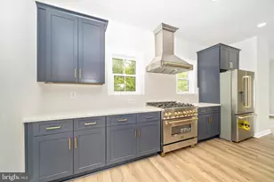 801 Cedar Ave, North Beach, MD 20714 - Photo 5