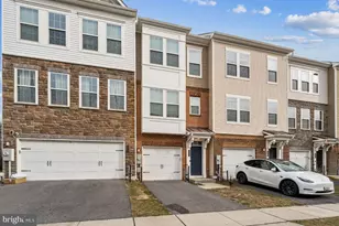 2706 Wessex Cir, Hanover, MD 21076 - Photo 3