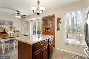 1161 Double Chestnut Ct, Curtis Bay, MD 21226 - Photo 9