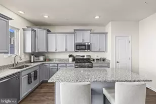 8341 Daydream Cres, Pasadena, MD 21122 - Photo 19