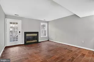 8608 Woodland Manor Dr, Laurel, MD 20724 - Photo 7