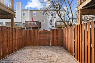 2421 Lizbec Ct, Crofton, MD 21114 - Photo 21