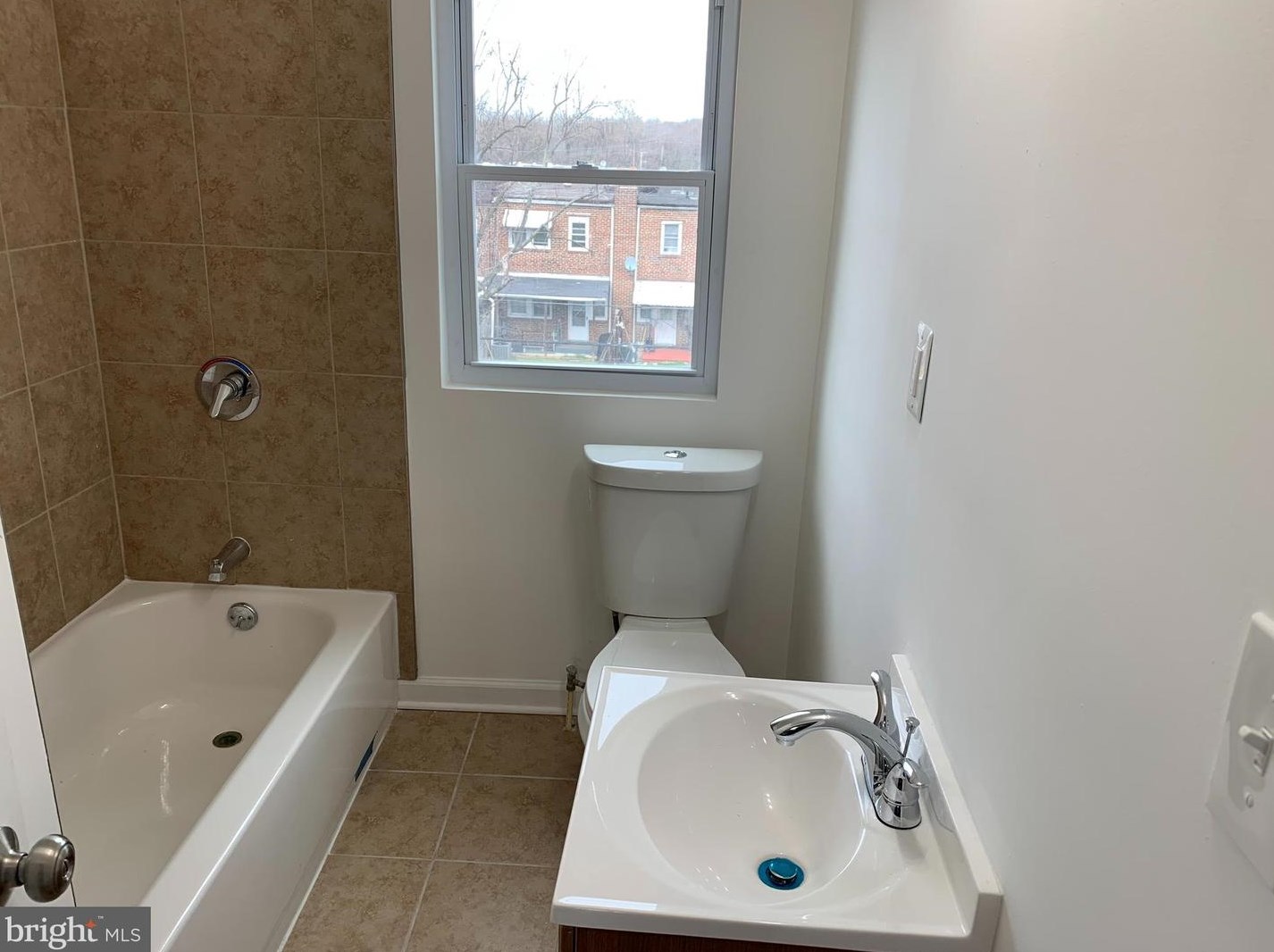 212 Edgevale Rd, Baltimore MD 21210-2109 exterior