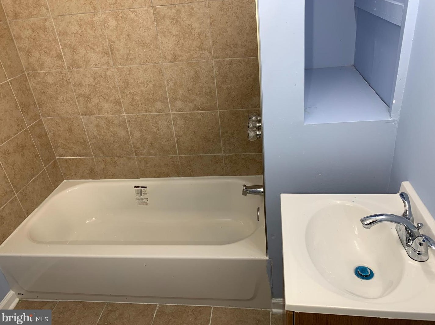 212 Edgevale Rd, Baltimore MD 21210-2109 exterior