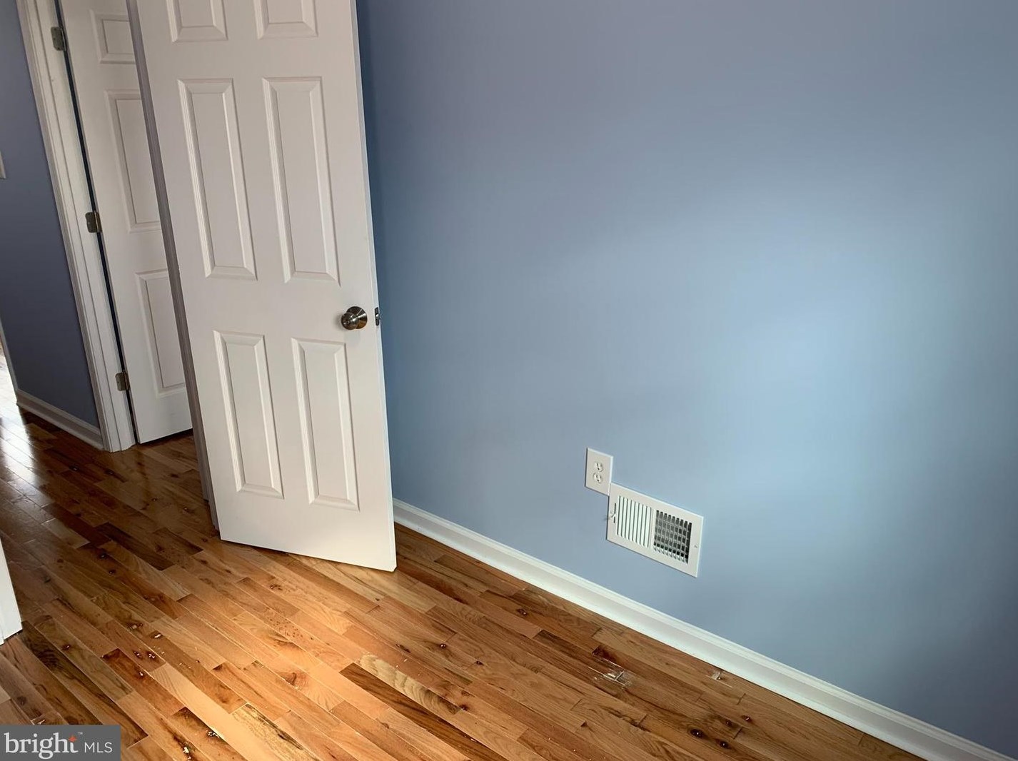 212 Edgevale Rd, Baltimore MD 21210-2109 exterior