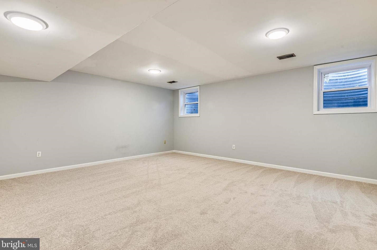 1606 Angus Ct, Crofton MD 21114-2002 exterior