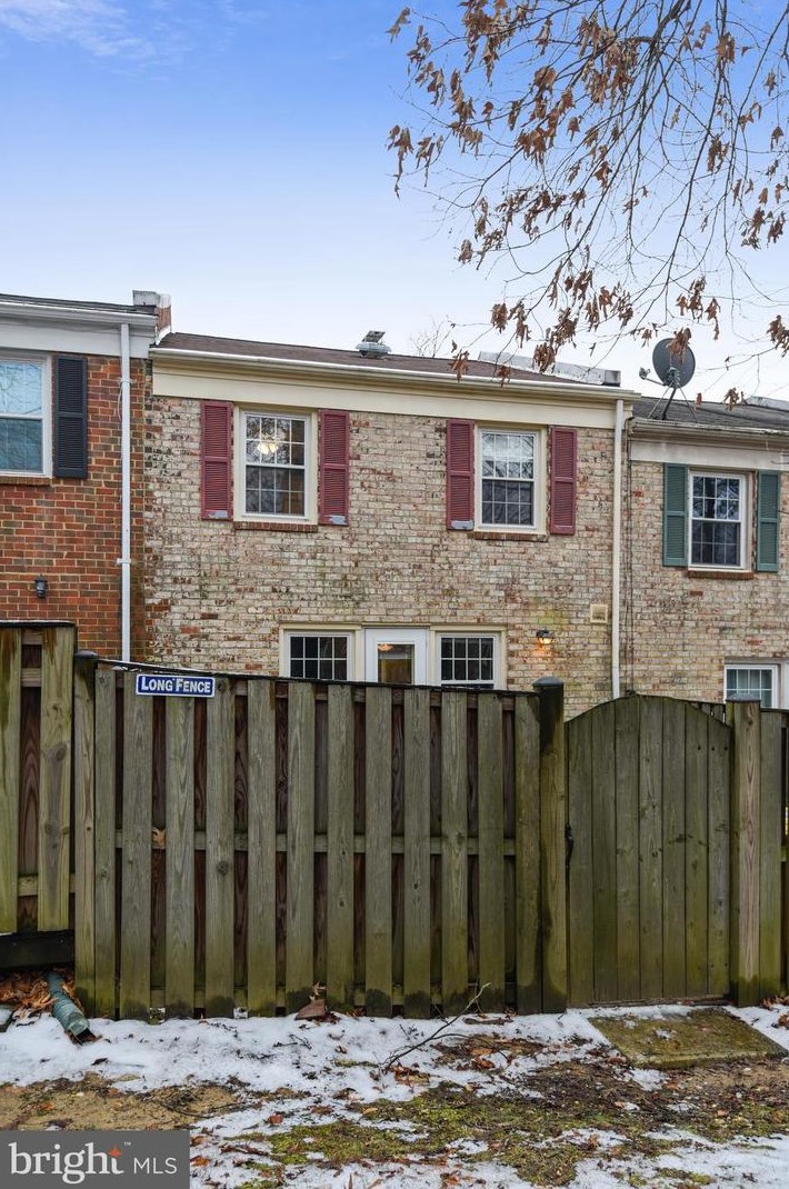 1606 Angus Ct, Crofton MD 21114-2002 exterior