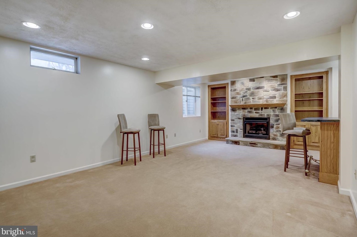 2084 Ingleside Ct, Crofton MD 21114-1849 exterior