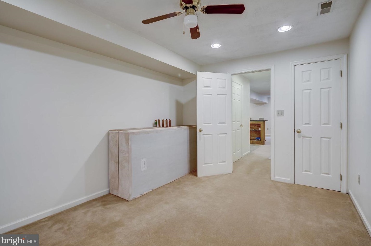 2084 Ingleside Ct, Crofton MD 21114-1849 exterior