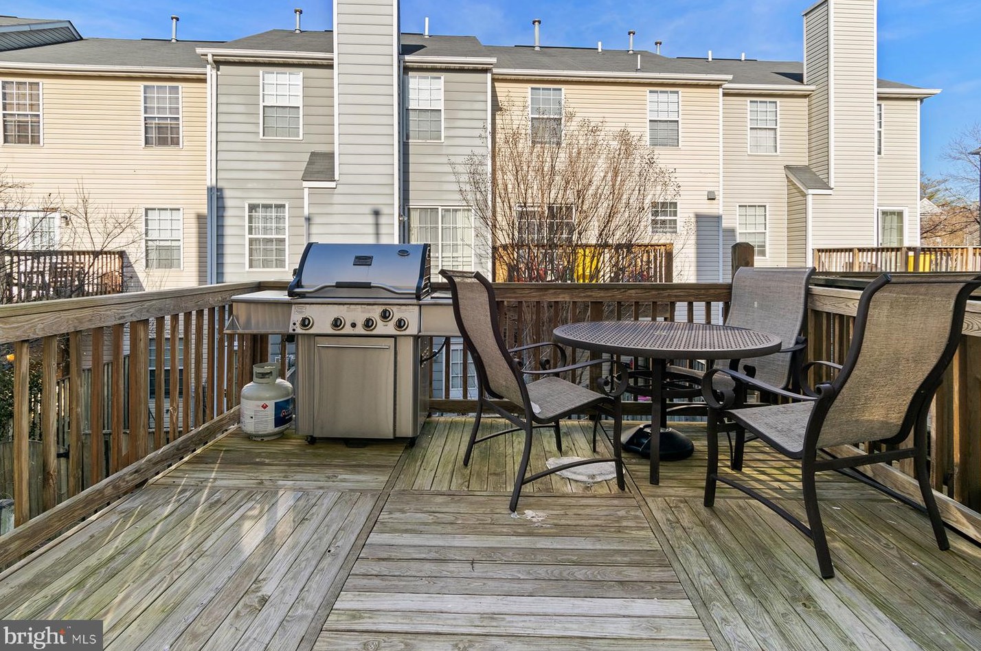 2093 Pawlet Dr, Crofton MD 21114-1687 exterior