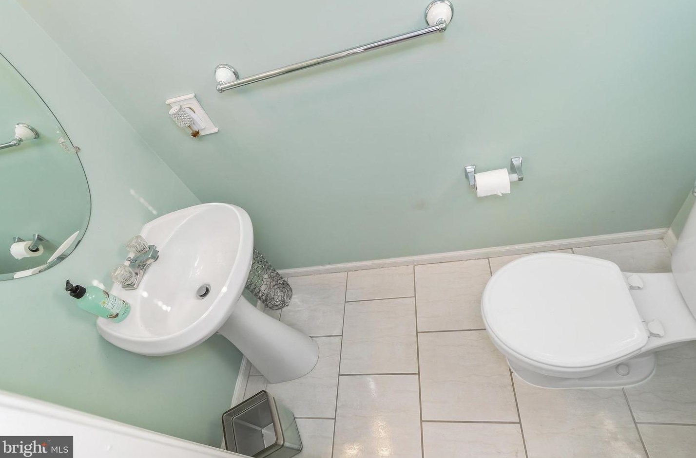 2093 Pawlet Dr, Crofton MD 21114-1687 exterior