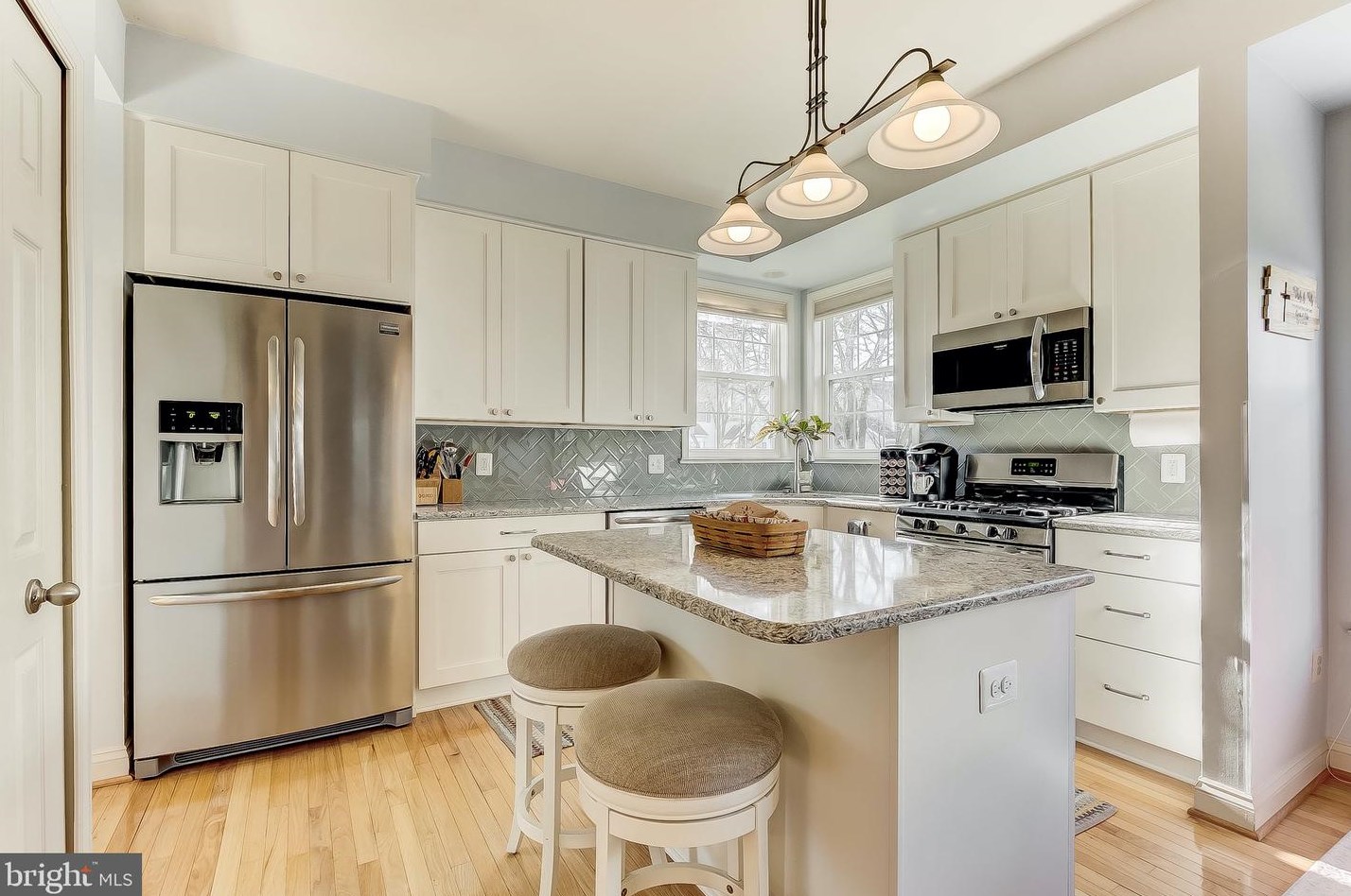 2900 Middle Brg Ct, Crofton MD 21114-2498 exterior