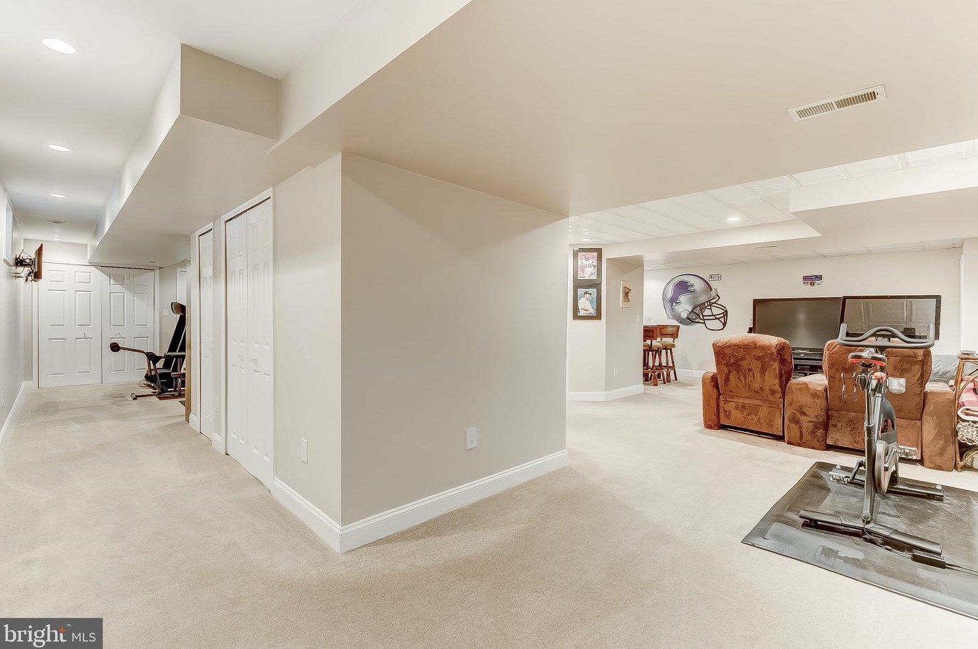 2900 Middle Brg Ct, Crofton MD 21114-2498 exterior