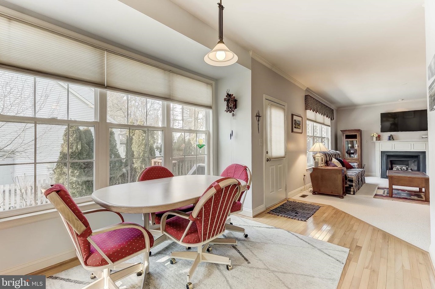 2900 Middle Brg Ct, Crofton MD 21114-2498 exterior