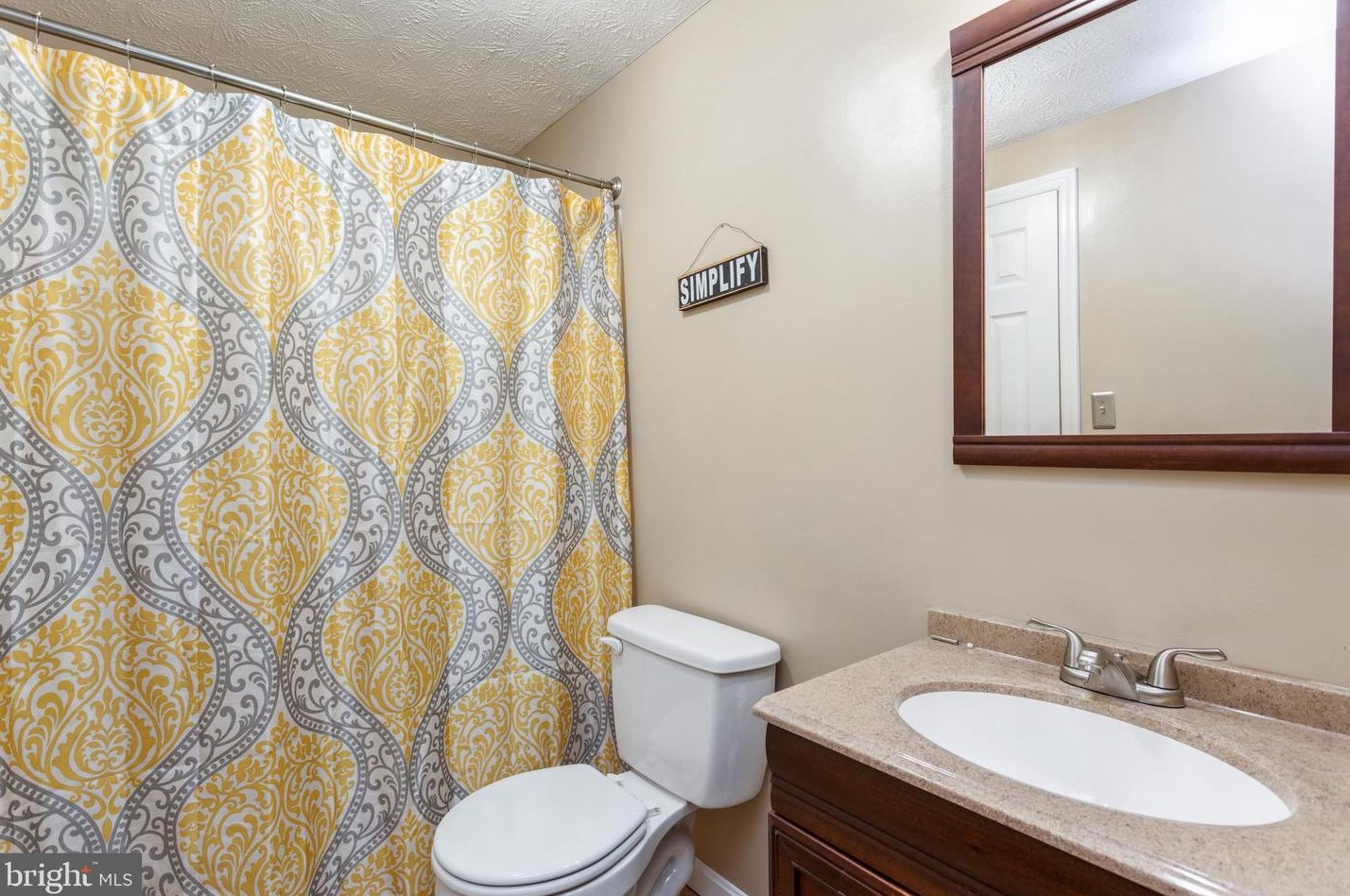 2537 Log Ml Ct, Crofton MD 21114-1859 exterior