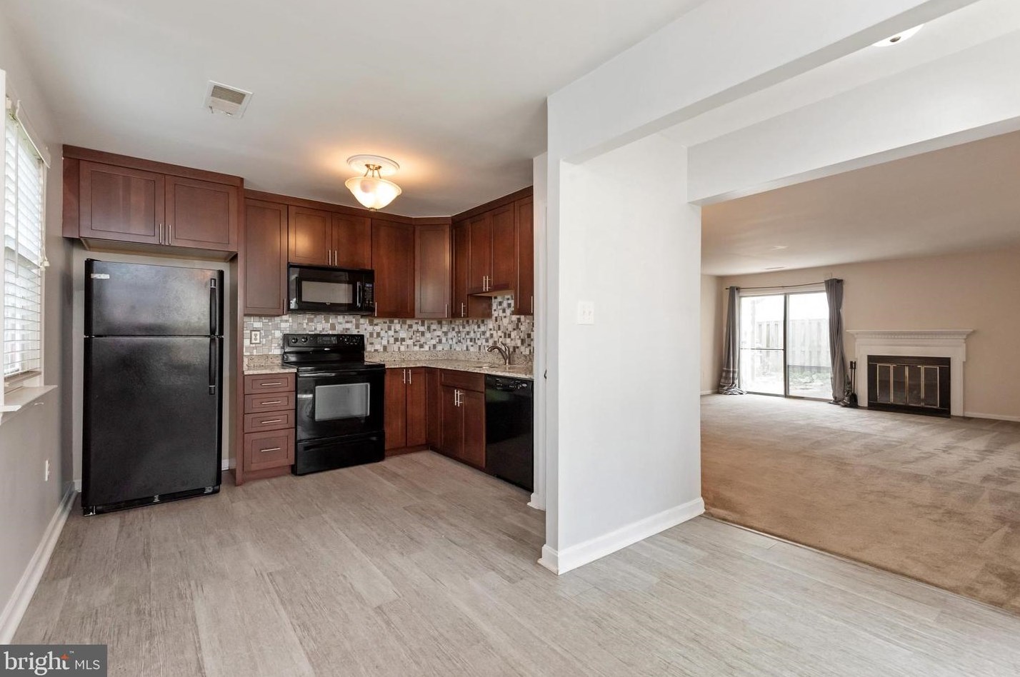 1707 Hart Ct, Crofton MD 21114-1630 exterior