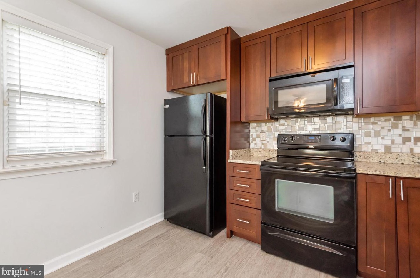 1707 Hart Ct, Crofton MD 21114-1630 exterior